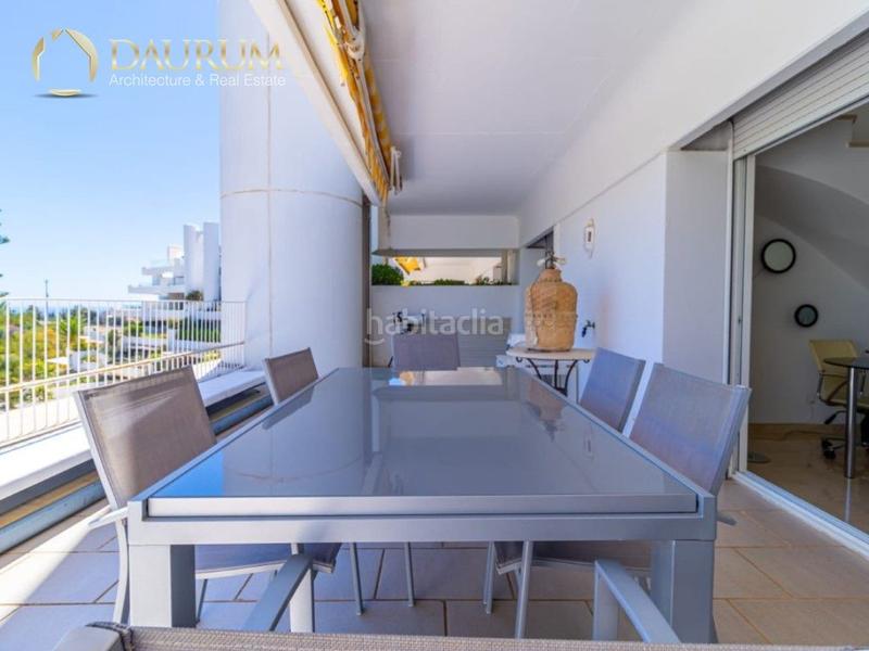 Foto af3c8ebb-3320-4892-9627-c65bec3875fe. Duplex con riscaldamento parcheggio piscina in lomas de Marbella club Marbella