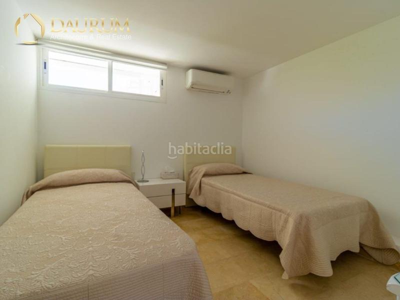 Foto fb007301-8849-4fe1-8143-c4435fe8c6c6. Duplex con riscaldamento parcheggio piscina in lomas de Marbella club Marbella