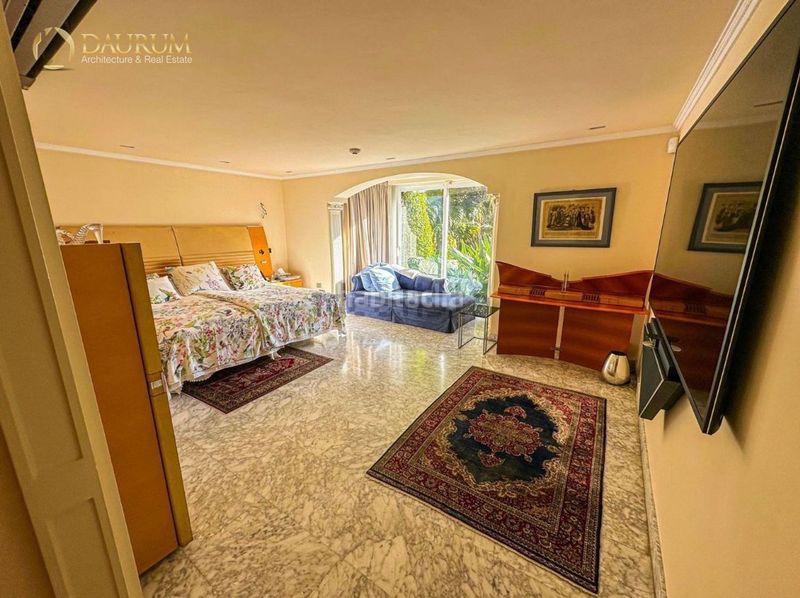 Foto 70186873-ce7b-4902-9dac-c78c33176874. Chalet en Sierra Blanca Marbella