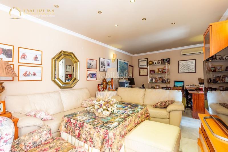 Foto 03d4f013-4ad7-4dcb-a67f-d953a4e2b9d5. Chalet en El Candado Málaga