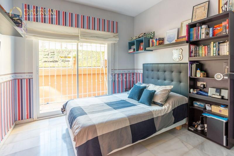 Foto 301af4dc-1272-4a48-80f2-ed0027d82203. Chalet en El Candado Málaga