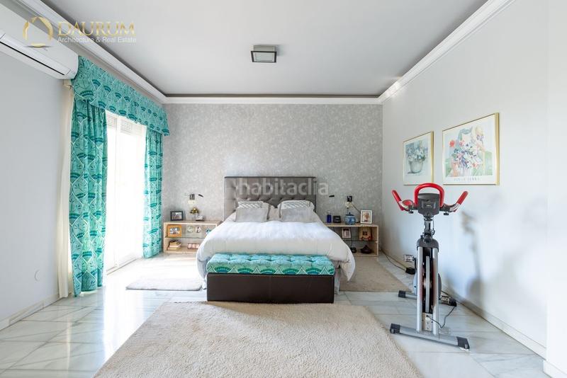 Foto 46b7d850-7e51-4b91-bdac-872af609a9e3. Chalet en El Candado Málaga