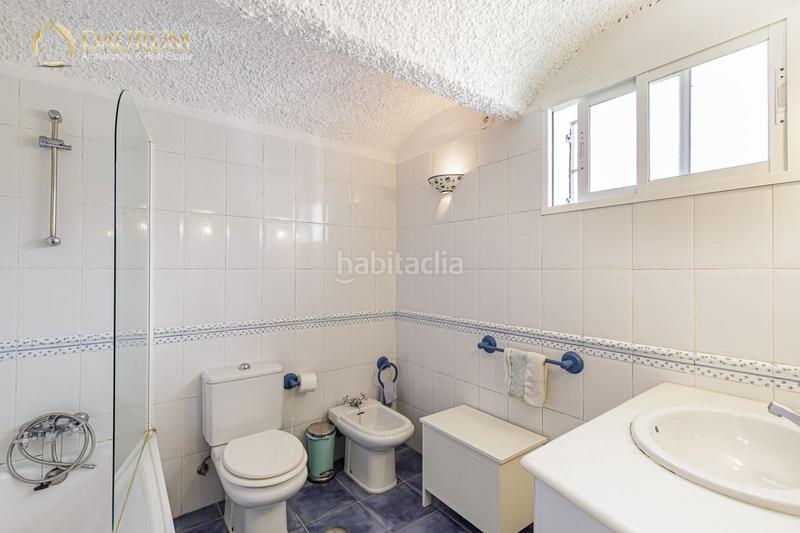 Foto 0981c1e9-fd15-437a-9afc-16b7390d3896. Casa a schiera con parcheggio piscina in Bahía Dorada Estepona