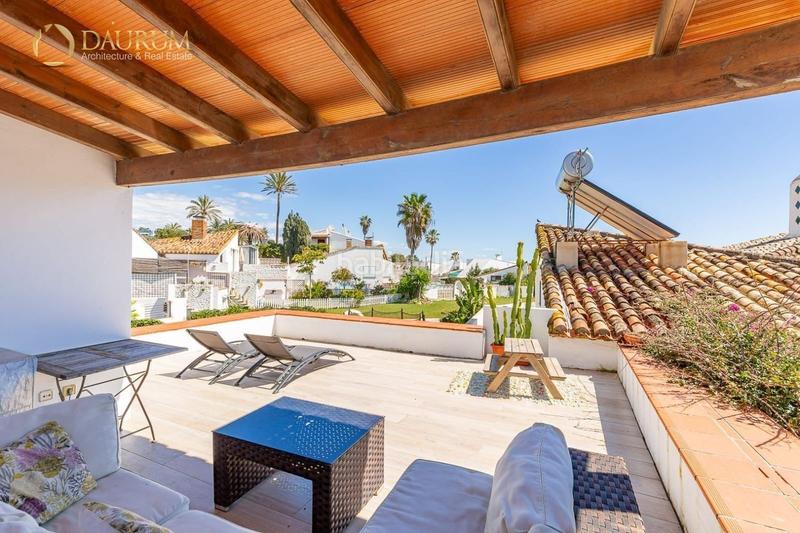 Foto 37f808d7-7747-4fe1-a9cd-236e4c642f3b. Casa a schiera con parcheggio piscina in Bahía Dorada Estepona