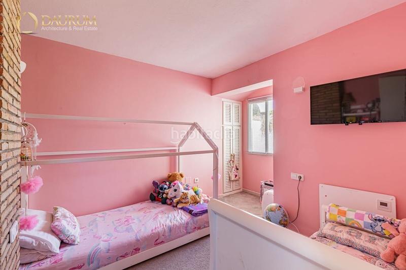 Foto eb3e0839-4ffc-4299-bf4d-6be39c0e415b. Casa a schiera con parcheggio piscina in Bahía Dorada Estepona