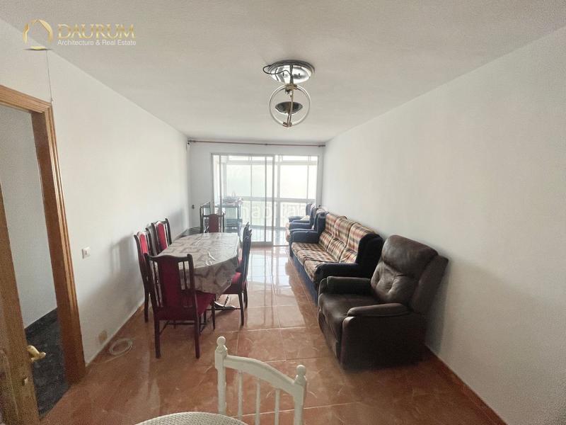 Foto 49211f4b-a7be-41c1-97f2-ee312b91211f. Piso en La Trinidad Málaga