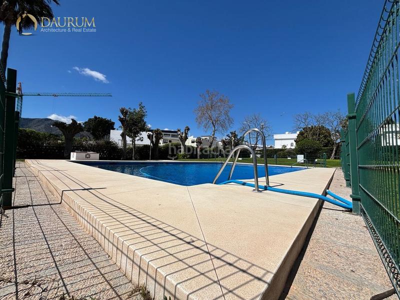 Foto a368dcd2-1f52-4490-b782-b37cf5ccd3c3. Appartamento con piscina in Los Álamos Torremolinos