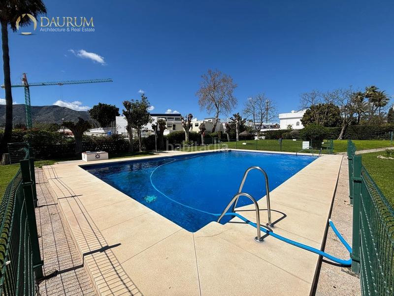 Foto ddf897f4-06c8-48f1-a952-33de712a7c07. Appartamento con piscina in Los Álamos Torremolinos