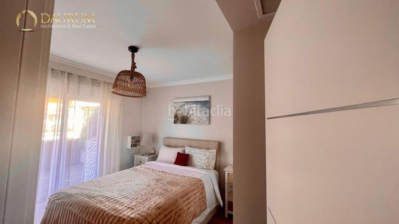Foto 9a467589-48e5-4662-98b9-4e5fef7e4d3f. Pis amb calefacció aparcament piscina a La Dama de Noche - La Alzambra Marbella