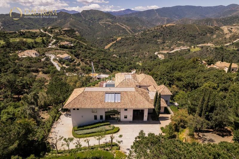 Foto b06c835f-acbc-4bbb-857e-3061f74e3dd1. Chalet en benahavis en La Zagaleta Benahavís