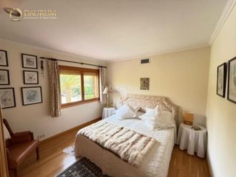 Foto 1567817f-d91d-4666-806e-4d601849a5bb. Chalet con riscaldamento parcheggio piscina in Montealina Pozuelo de Alarcón