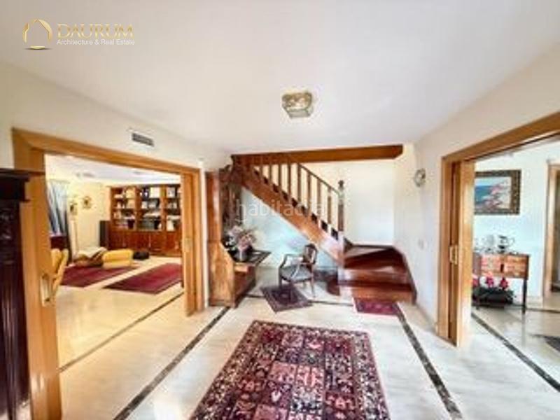 Foto 22acc1b9-b244-42b0-b16d-e9e2fededb8d. Chalet con riscaldamento parcheggio piscina in Montealina Pozuelo de Alarcón