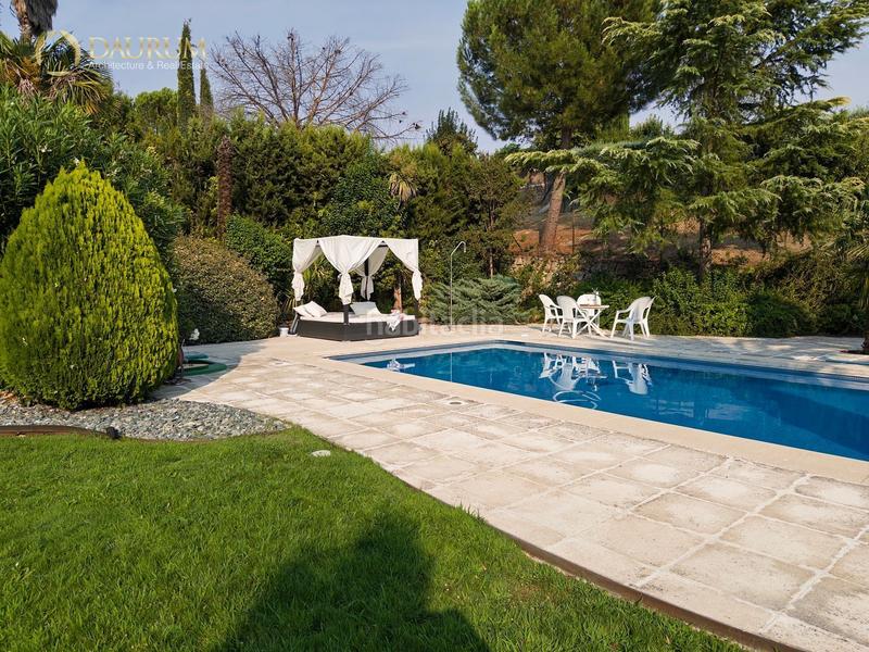 Foto 2f7ea989-eec3-4112-b2cb-1f6583f83639. Chalet con riscaldamento parcheggio piscina in Montealina Pozuelo de Alarcón