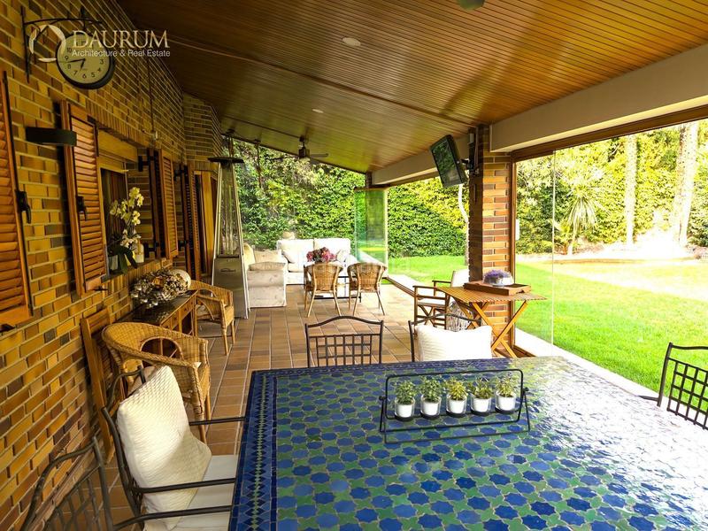 Foto 46b84898-93f8-47ce-9f1b-4490e9b20905. Chalet con riscaldamento parcheggio piscina in Montealina Pozuelo de Alarcón