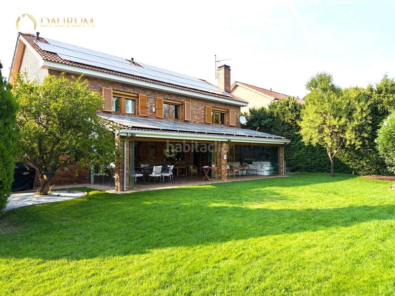 Foto 847446ff-0358-4954-8579-3ac9919beac6. Chalet con riscaldamento parcheggio piscina in Montealina Pozuelo de Alarcón