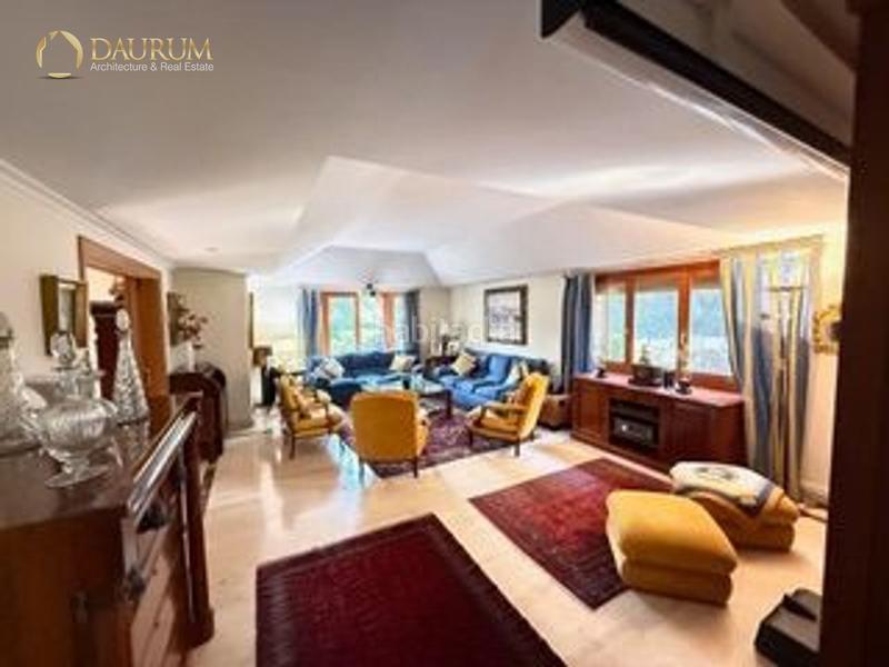 Foto 88198bef-b27e-4137-a7fd-f09af1a4a552. Chalet con riscaldamento parcheggio piscina in Montealina Pozuelo de Alarcón