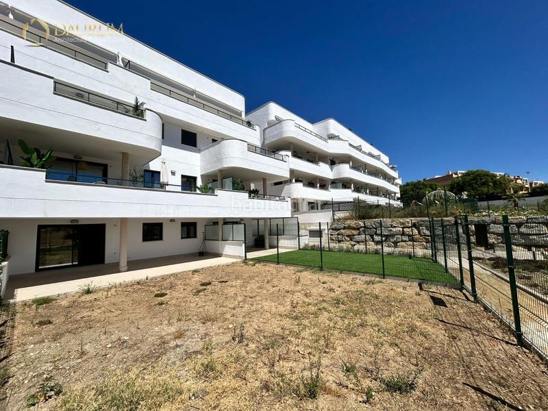 Foto 380c7ab9-2de1-43a8-9546-f73b206ef500. Appartamento con riscaldamento parcheggio piscina in Estepona