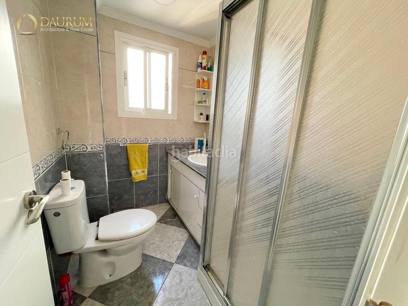 Foto b0323a11-aca2-4694-9892-b41db7c07555. Piso estupendo piso de 3 habitaciones en san andrés en Málaga