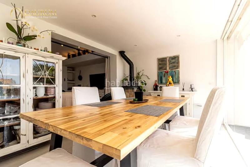 Foto 0b57c495-2b74-48e6-abb0-54901a7651a8. Casa adossada amb piscina a Bahía Dorada Estepona