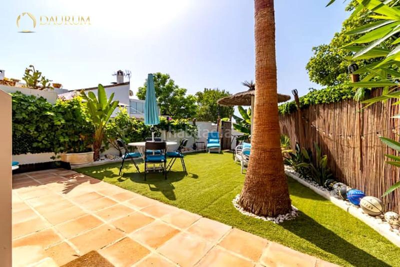 Foto 5a1a1471-211a-47ea-8169-44562e7659d3. Casa adossada amb piscina a Bahía Dorada Estepona