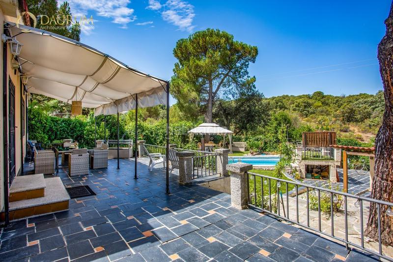 Foto 8aa45f5d-23fe-42a3-a63c-e1a537c18087. Chalet con riscaldamento piscina in Salud y Alegría - El Lago Torrelodones