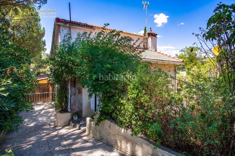 Foto 9098feb5-19fa-4eba-8621-f0d4fcb1e104. Chalet con riscaldamento piscina in Salud y Alegría - El Lago Torrelodones