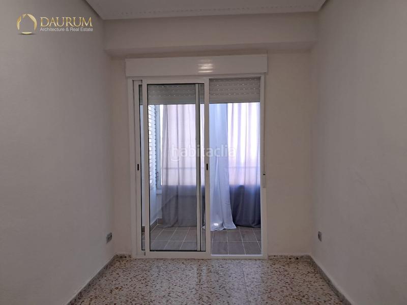 Foto cb6c5d0b-66c3-4dd3-9b1a-15d31f34299f. Piso fabuloso piso de 4 habitaciones en Parc Central Paterna