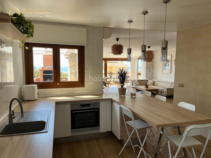 Foto 17def78e-5f4f-458f-be51-e9dbc3ca1315. Xalet amb calefacció aparcament piscina a Lo Cea Rincón de la Victoria