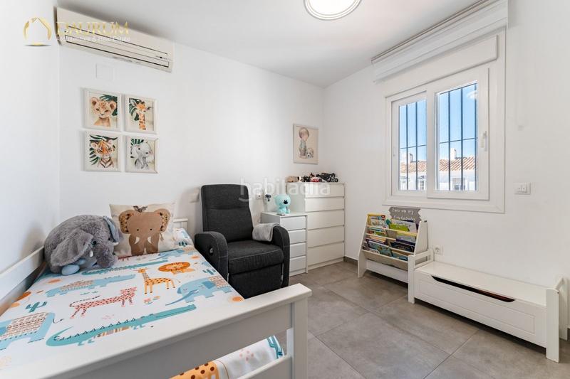 Foto 275edfcb-a20c-4ab5-bf00-b9d30e195154. Semi detached house with parking in Centro Mijas