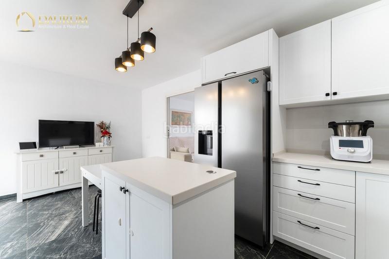 Foto a3235ded-03a3-45ee-a061-e24f357304f6. Semi detached house with parking in Centro Mijas