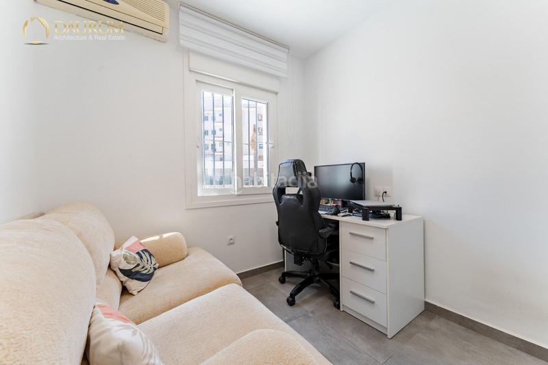 Foto e25fac52-a7f4-4c38-8036-bf44f433076e. Semi detached house with parking in Centro Mijas