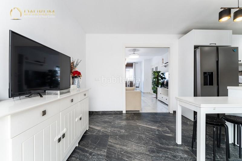 Foto e362e213-0a3d-4569-b143-fcb243616069. Semi detached house with parking in Centro Mijas