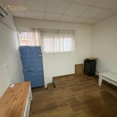 Local Comercial  Santander. Estupendo local en san fernando de henares