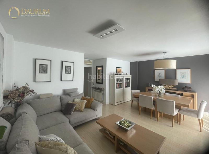 Foto b8538635-616a-4397-8604-8259a677247b. Duplex con riscaldamento parcheggio piscina in Parque Empresarial Rozas de Madrid (Las)