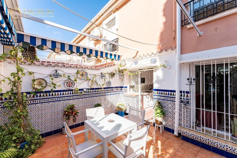 Foto ee6ea5fe-4ccd-4b8a-97b8-9e6c21d90be2. Casa adossada amb aparcament a Pedregalejo - Morlaco Málaga