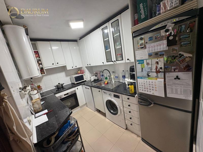 Foto 7bec7a59-c7e4-4abd-9732-00a01e226d82. Flat with heating parking in Palomeras Bajas Madrid