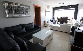 Pis  Carlos arniches. Estupendo piso de 3 habitaciones en torremolinos