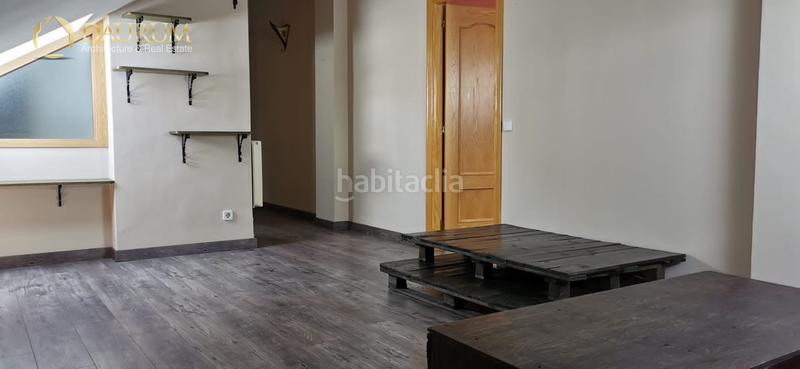 Foto f1643462-cf58-4f76-9521-ff88b8c0da60. Piso fabuloso último piso de 1 habitación en Villalba Estación Collado Villalba