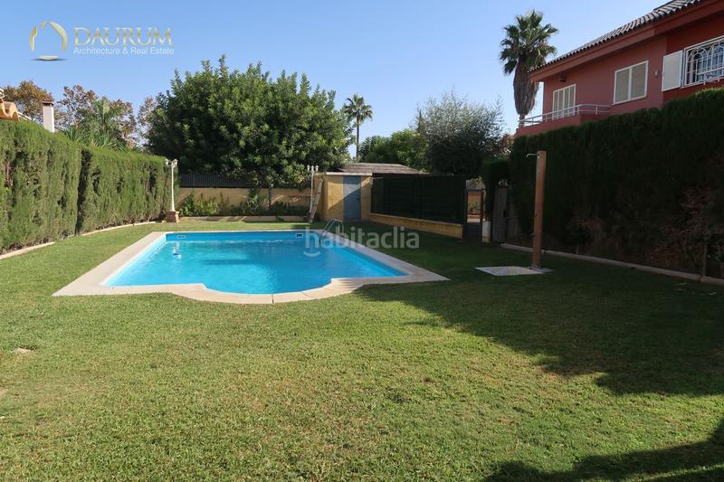 Foto 203c89da-6e66-444b-8f65-0b95c4cebcaf. Towny house with heating parking pool in Guadalmar Málaga