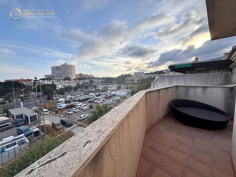 Foto 15c24a8f-1dd3-4d07-916c-b8ec86d565ea. Attico con parcheggio piscina in La Colina Torremolinos