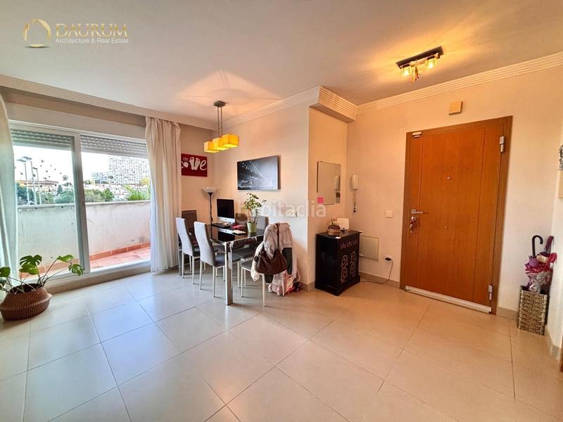 Foto 21b8c0fe-9ec9-4f6d-a376-18d0d1f7ae5b. Attico con parcheggio piscina in La Colina Torremolinos