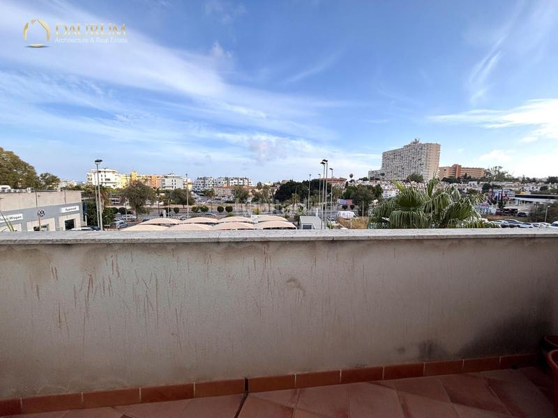 Foto 60faf55a-9d02-4c0c-a2b4-4ba959b76565. Attico con parcheggio piscina in La Colina Torremolinos