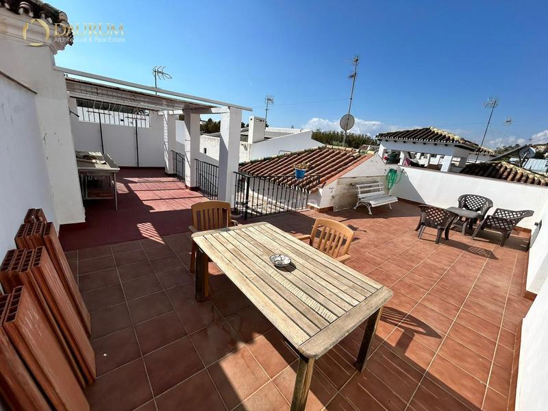 Foto d82fd88d-36aa-4faa-a4d4-e3b6805da5d3. Towny house with parking in Pedregalejo - Morlaco Málaga