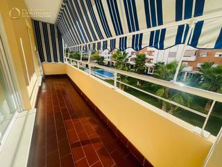 Pis  Gounod. Maravilloso piso de 4 habitaciones en ciudad jardín