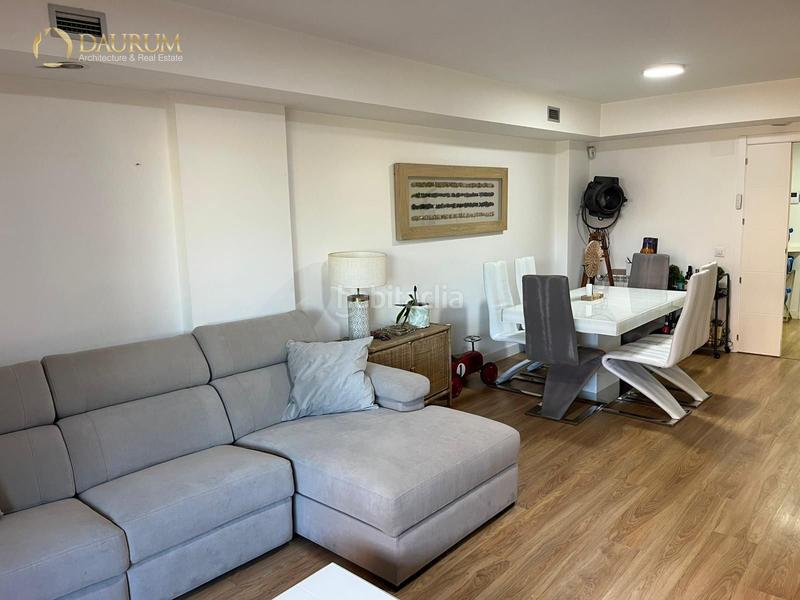 Foto 0931d5a0-e901-4994-a280-76e1ad9df237. Pis amb calefacció aparcament piscina a Palomeras Sureste Madrid