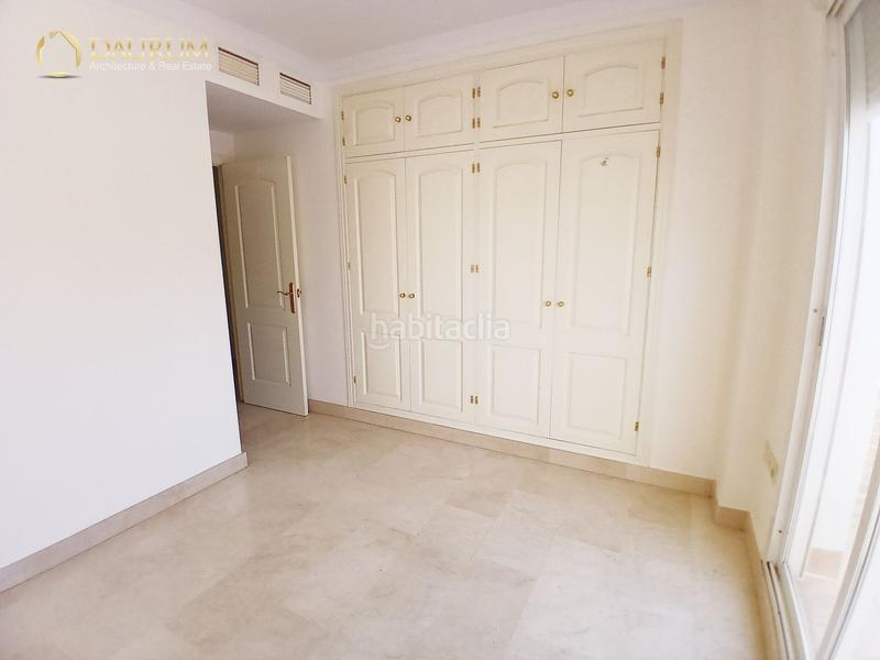 Foto 643d8837-8fac-4786-8788-a88b923e6d6c. Attico con riscaldamento parcheggio piscina in La Carihuela - Los Nidos Torremolinos