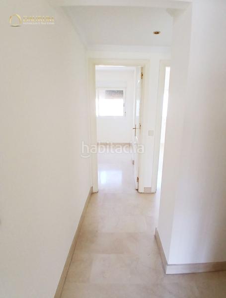 Foto b788702e-ec45-40a5-b371-a16cb499f853. Attico con riscaldamento parcheggio piscina in La Carihuela - Los Nidos Torremolinos