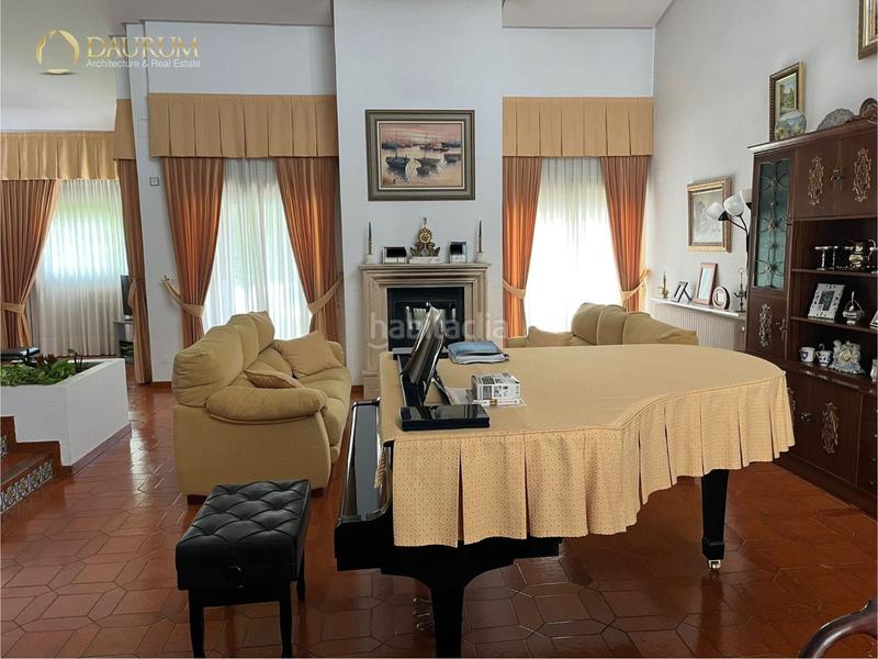 Foto 0e70b5de-ed0c-487a-b078-3cd20397b16f. Xalet amb calefacció aparcament piscina a El Olivar de Mirabal Boadilla del Monte