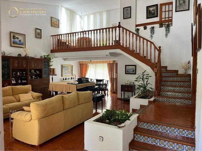 Foto 149b8e67-a17b-4ab6-8be6-c7114a936118. Xalet amb calefacció aparcament piscina a El Olivar de Mirabal Boadilla del Monte