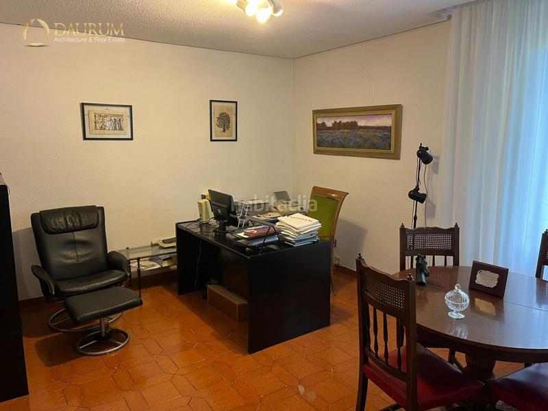 Foto 3c020ea7-5904-4278-a44c-408c9a035745. Xalet amb calefacció aparcament piscina a El Olivar de Mirabal Boadilla del Monte